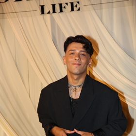 Zpěváka situace mrzí hlavně kvůli Josefu Koktovi, kterého má velmi rád a považuje ho za velkého sympaťáka.