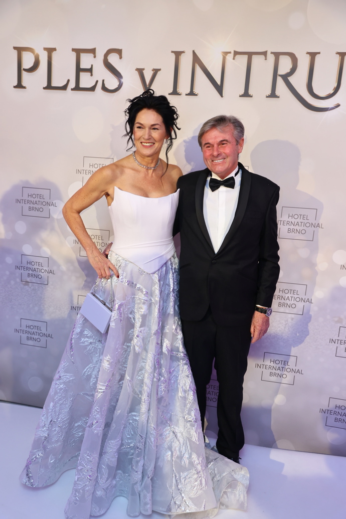 Olympijská medailistka v trojskoku Šárka Kašpárková.