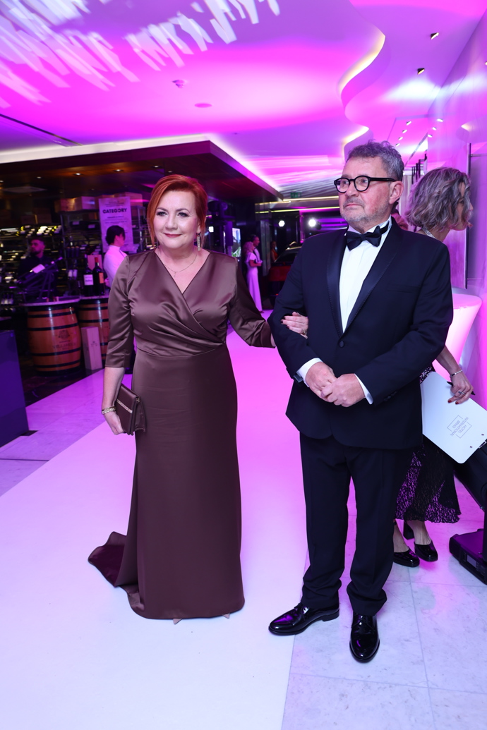 Ministryně Alena Schillerová s manželem.