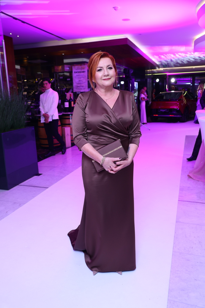 Ministryně Alena Schillerová na Plesu v Intru.