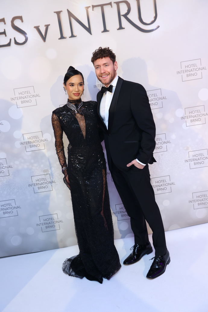 Sarah Vu s Miroslavem Dubovickým nevynechali Ples v Intru.