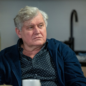 Jirkův táta to nese těžce.