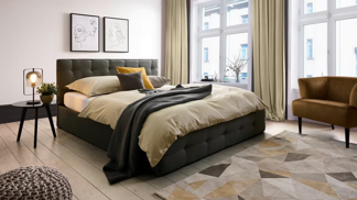 Velká manželská postel 