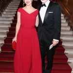 Herečka Andrea Růžičková vynesla róbu na míru od By Personal Tailor. Doprovod jí dělal manžel Mikoláš Růžička.