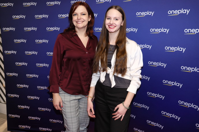 Do kina vyvedla paní Dagmar svoji sympatickou dceru Elišku. 