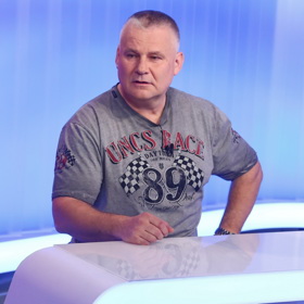 Kajínek pak na svém útěku začal vydělávat. Chodil o něm vyprávět do televize.