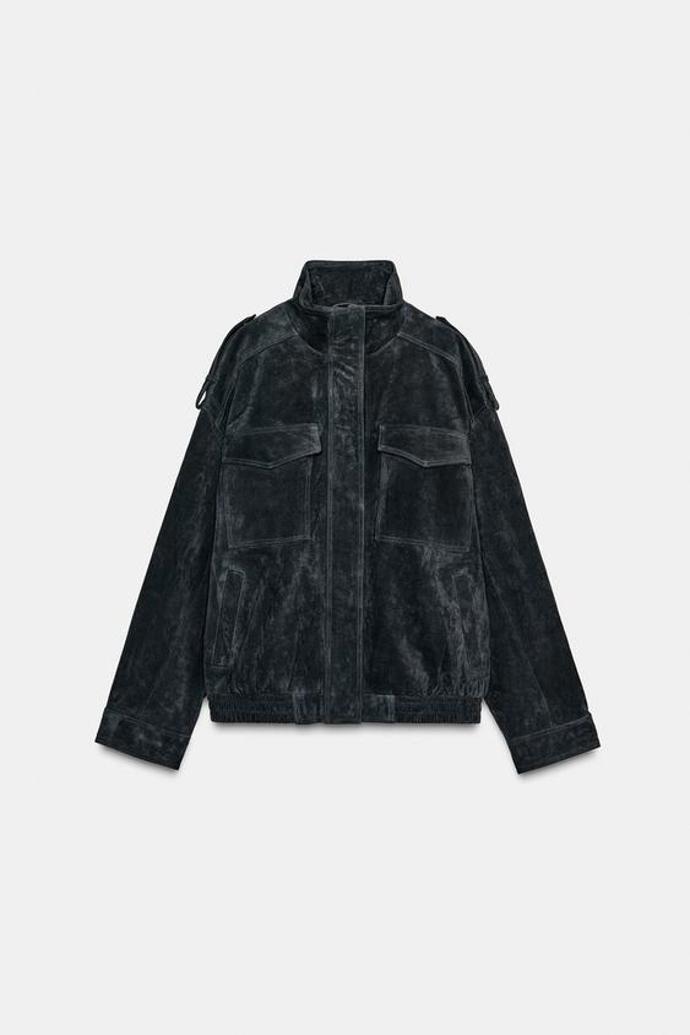 Semišová bunda s kapsami a vysokým límcem, Zara, 4299 Kč