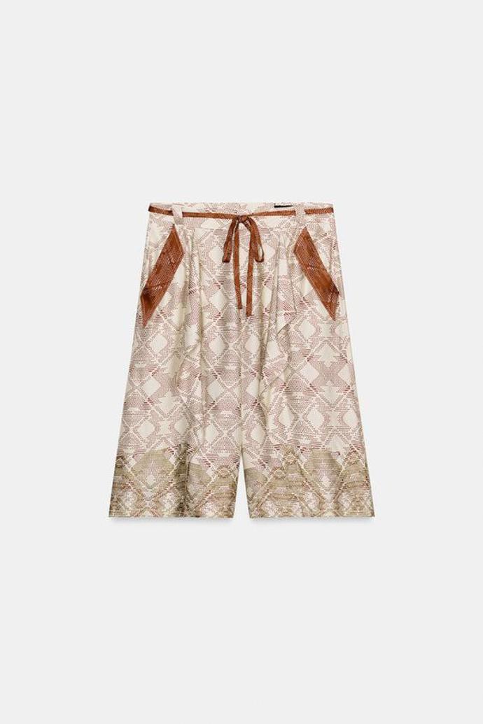 Vzorované splývavé bermudy, Zara, 1499 Kč