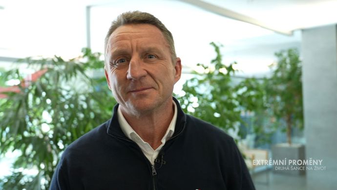 Lidé by podle něj měli také zvolnit v konzumaci ovocných smoothie. 