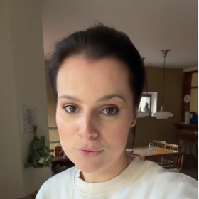 Na Instagramu si totiž začala kupovat fejkové sledující.