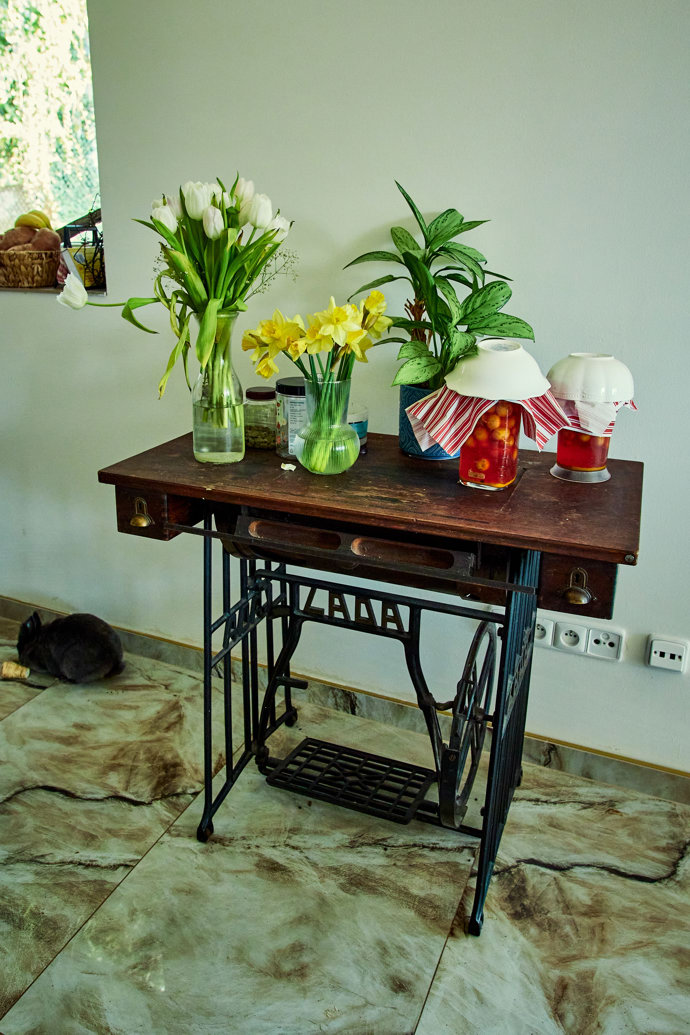 Hana Kynychová miluje květiny a vintage styl.