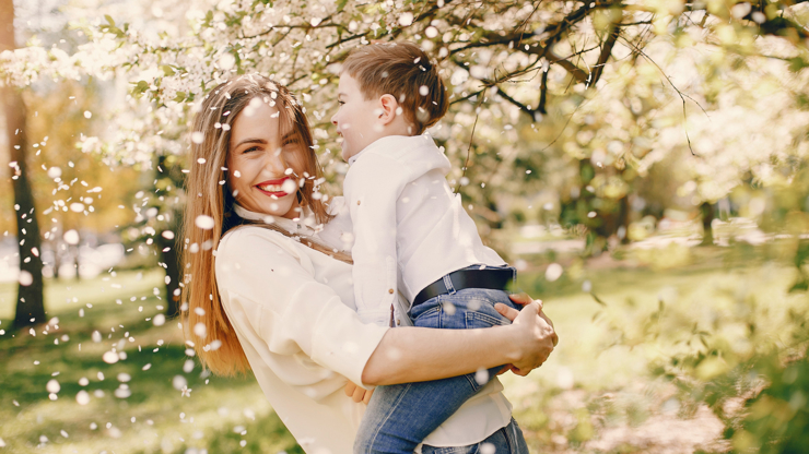 Velký horoskop na duben 2026: Lvi by se měli zaměřit na své potřeby a Raci by měli být shovívaví