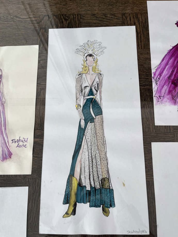 Modely jsou do detailu propracované, nechybí ani navržené korunky. 