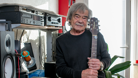 Muzikant Petr Rezek nás vzal do své pracovny: Vzpomínal na 26 let po boku Hany Zagorové a jejich největší hit