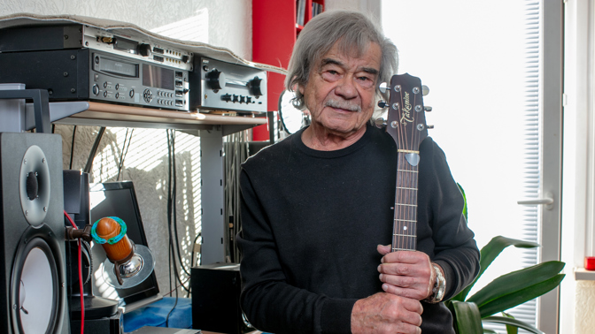 Muzikant Petr Rezek nás vzal do své pracovny: Vzpomínal na 26 let po boku Hany Zagorové a jejich největší hit