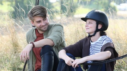 FOTO: Nový seriál O lidech a koních.