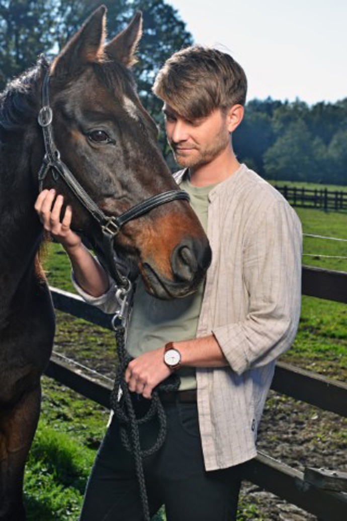 Jednu z hlavních rolí hraje Marek Lambora.