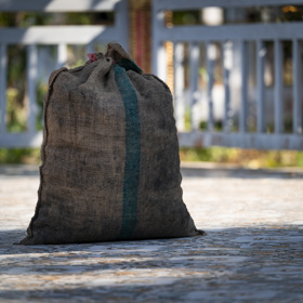 Pytel s uhlím, který změnil vše.