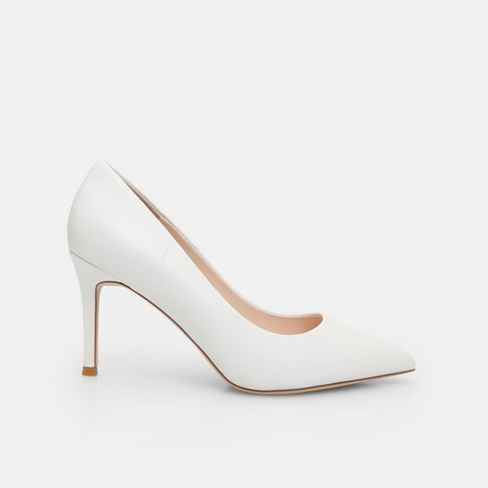 Kožené lodičky, Baťa, 1599 Kč