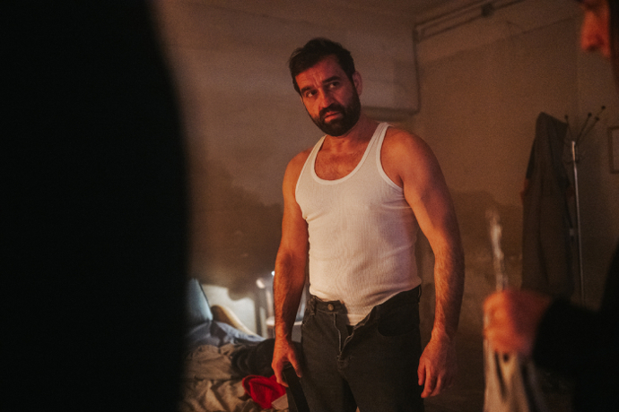 První ukázka z filmu Bojovník odhaluje syrové drama o hledání druhé šance: Milan Ondrík svádí nejtěžší zápas svého života