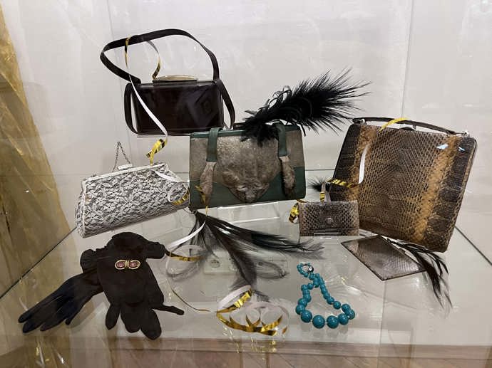 Plesové kabelky se v průběhu let také lehce proměnily. 