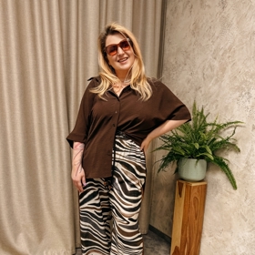 Pokud toužíte po originálnějším stylingu, můžete zkusit vzorované kousky.