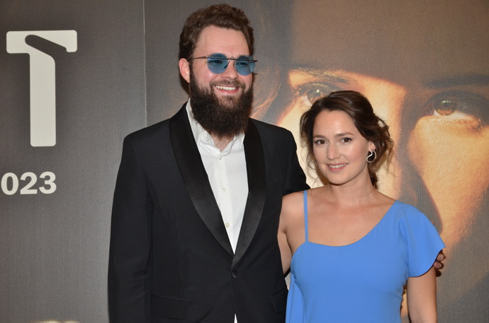 Matěj Chlupáček stál společně s Majou Hamplovou také za ostře sledovaným filmem Úsvit. 