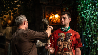 FOTO: Ondřej Novotný zhasíná Dokimu pochodeň.