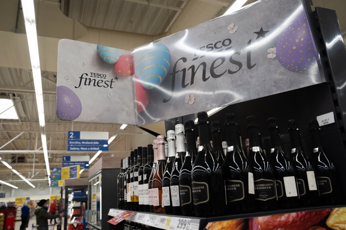 Vyzvednutí nákupu v Tesco je až do Velikonoc zdarma