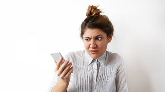 Iva (26): Švagr mi poslal svou intimní fotku. Přijde mi to nechutné a jeho vysvětlení moc nevěřím