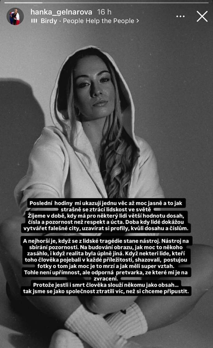 Hanka Gelnarová se zlobí. 