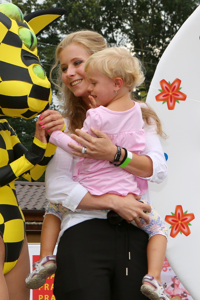 Není divu, že si dcera Michala Horáčka oblíbila svět showbyznysu, divadla a českého filmu.  