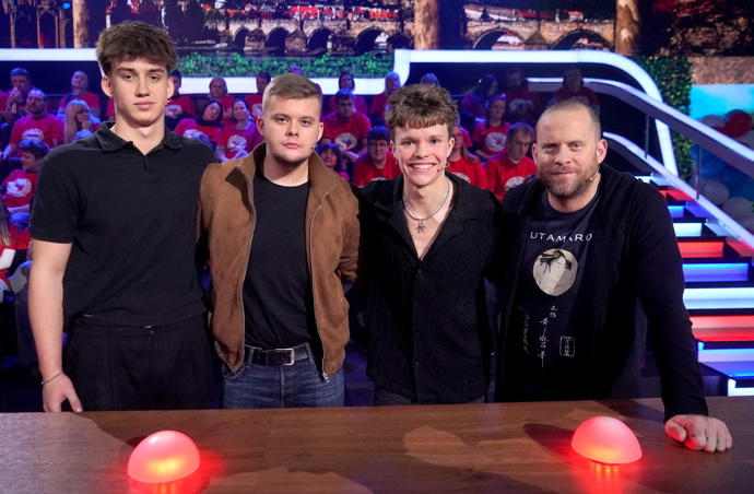 U Jakuba Prachaře nastoupily děti. 