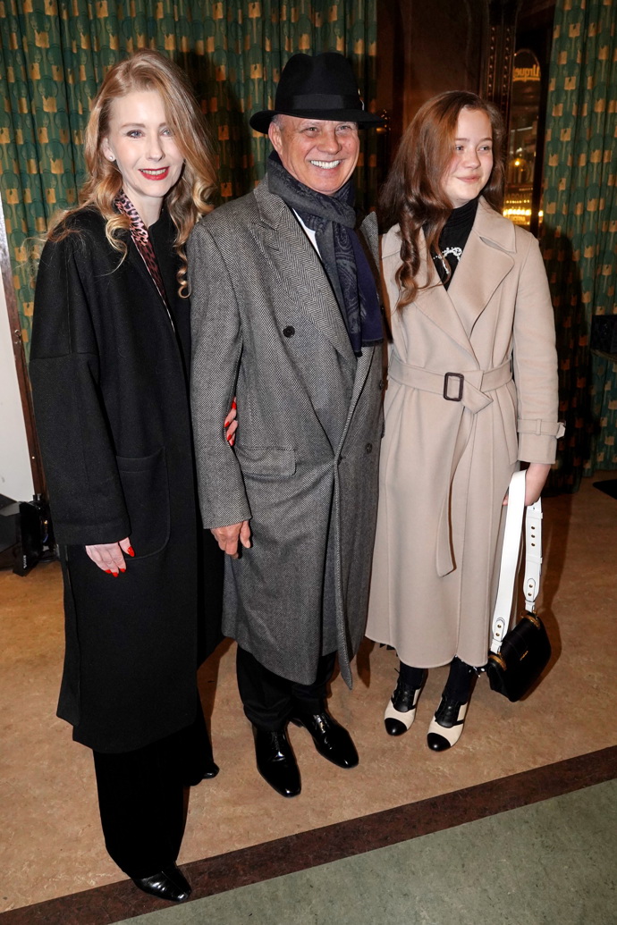 Uvidíme, zda se Julie v budoucnu projeví jako zdatná filmová režisérka. 