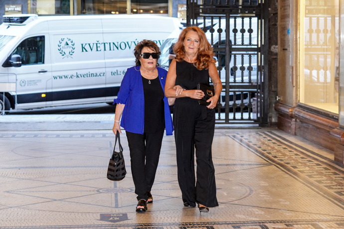 Simona Stašová se občas ladí i se svou maminkou, legendární herečkou Jiřinou Bohdalovou.