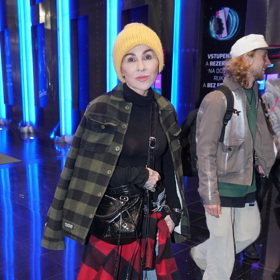 Kateřina Kaira Hrachovcová po dlouhé době na veřejnosti. 