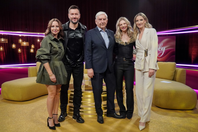 Pozvaní hosté v talkshow U Adely.