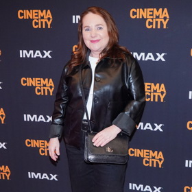 V soukromí musela čelit domácímu násilí.