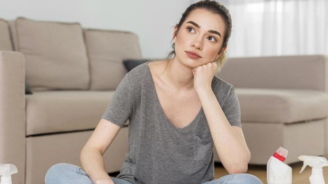 Příběhy o životě: Manželův nepořádek nebyla lenost, ale promyšlený psychický teror. Musela jsem utéct