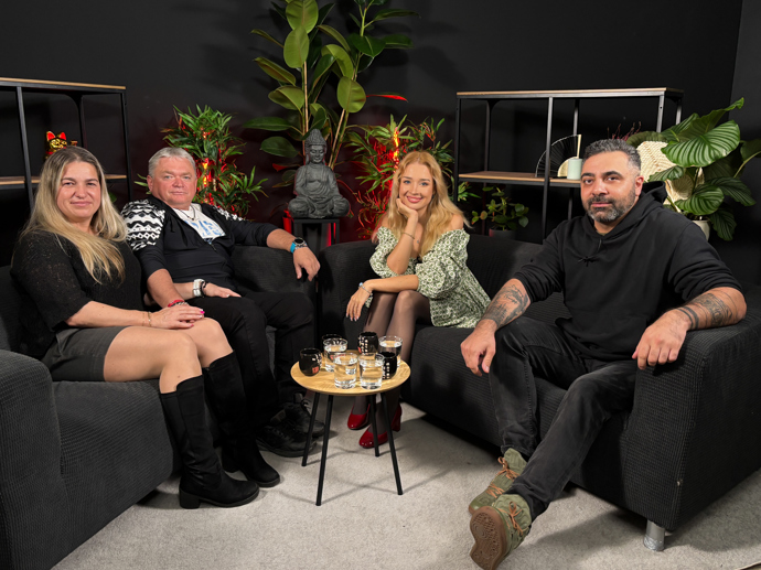 Z podcastu Outsider a Insider. 