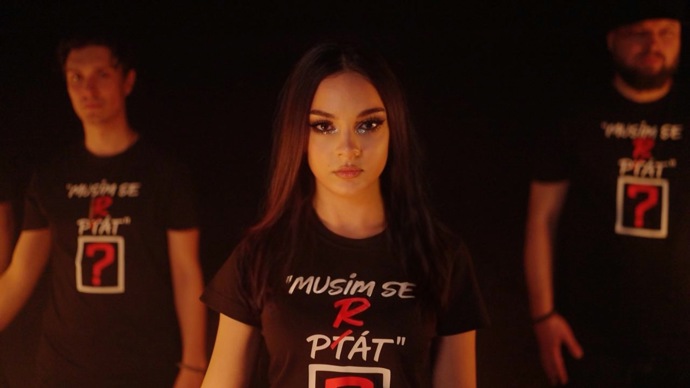 Společný hudební projekt nevznikl jen náhodou, interprety spojuje velká touha pomáhat.