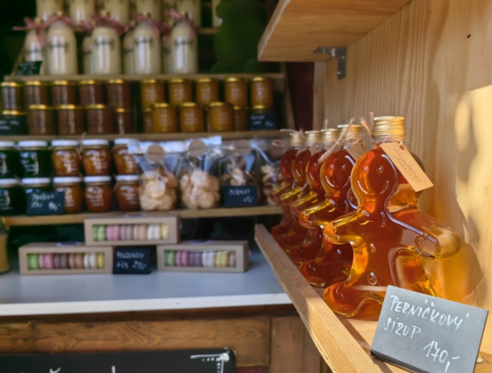 Na trzích můžete pořídit i perníčkový sirup za 170 korun. 