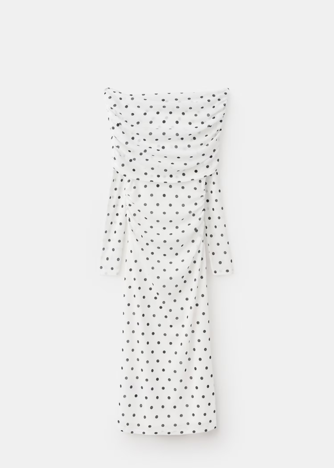 Šaty s puntíky bez ramínek, Mango,
999 Kč
