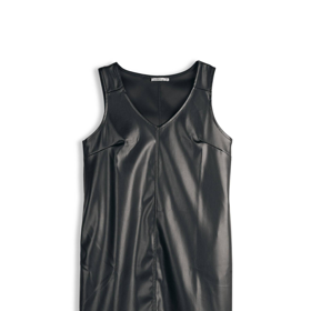 Neotřelým základem outfitu je šatová sukně z imitace kůže. Tento kousek pořídíte u značky GATE za 438 Kč.