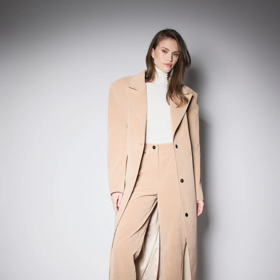 Semišový trenčkot, SO FAR, 19500 Kč