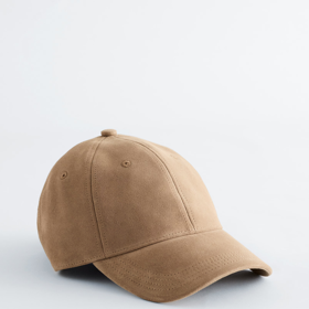 Kšiltovka, & Other Stories, 1790 Kč