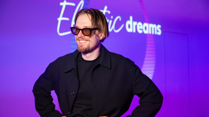 IQOS Electric Dreams poprvé v Praze: Večer splněných snů s Pauliem Garandem a Adamem Mišíkem