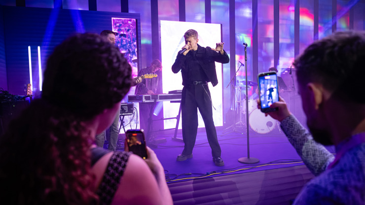 IQOS plní sny v projektu Electric Dreams – podpořili ho Adam Mišík i Paulie Garand