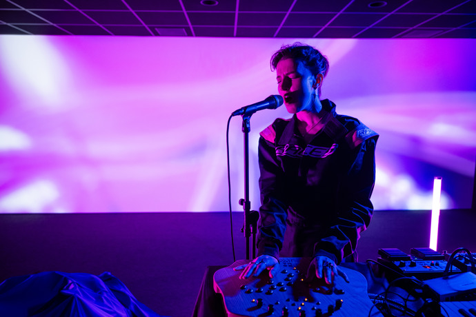 IQOS plní sny v projektu Electric Dreams – podpořili ho Adam Mišík i Paulie Garand