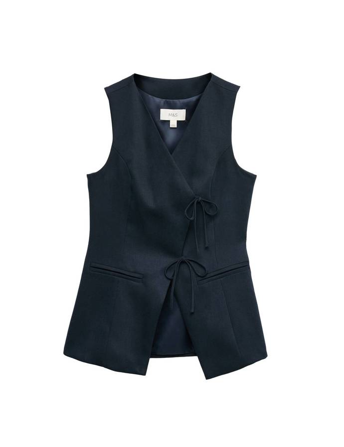 Lněná vesta, Marks&Spencer, 1499 Kč